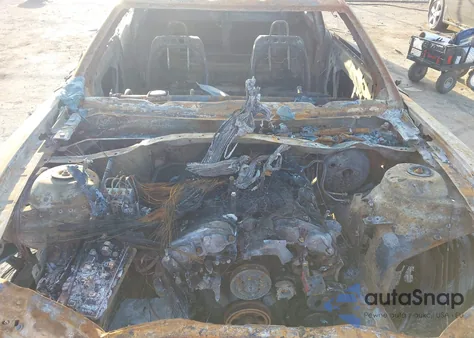 2013 Chevrolet Camaro 2Ls z USA, uszkodzony, nr VIN 2G1FA1E39D9106743